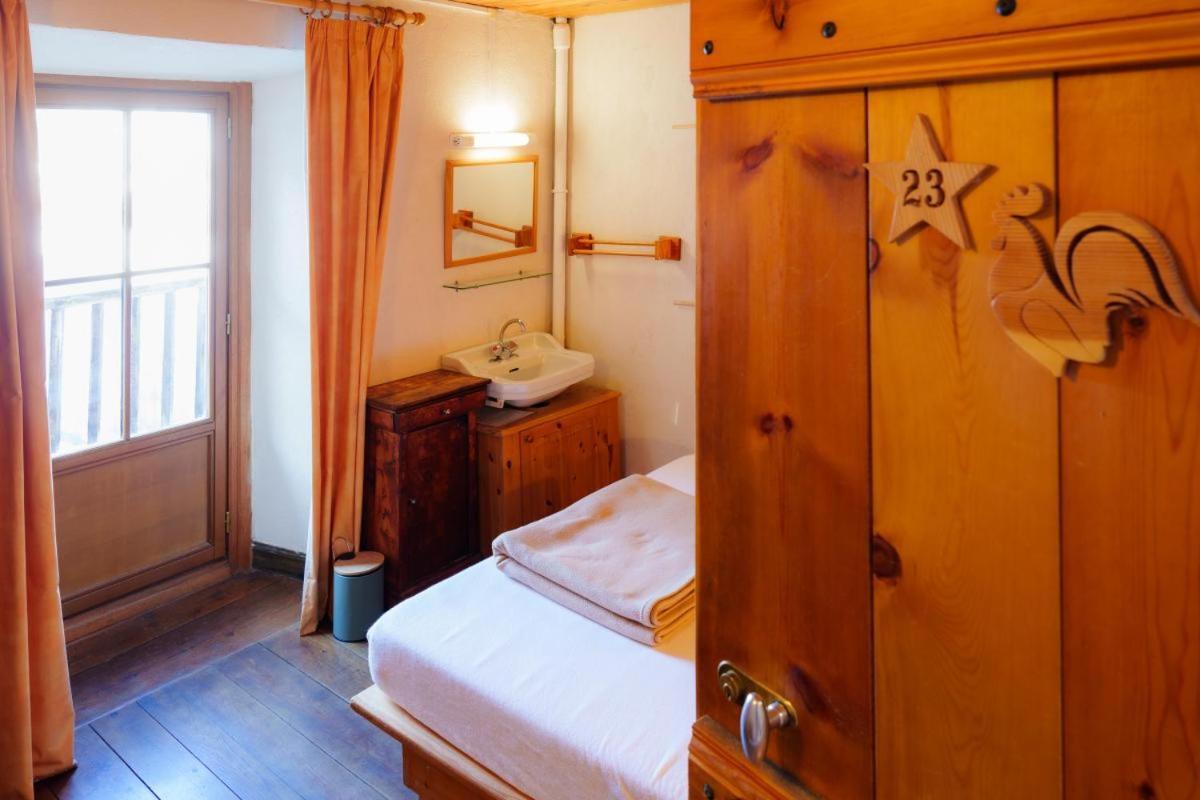 Auberge L'Estoilies Saint-Vérand Kültér fotó