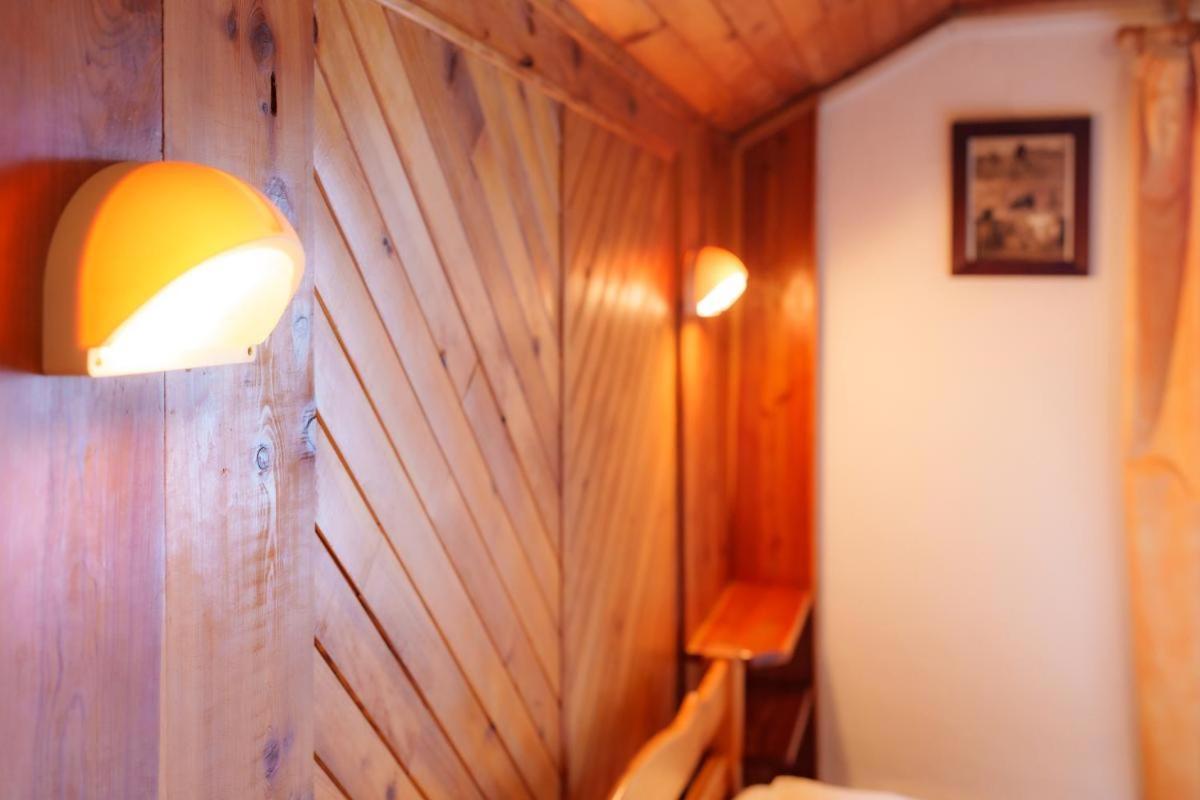 Auberge L'Estoilies Saint-Vérand Kültér fotó