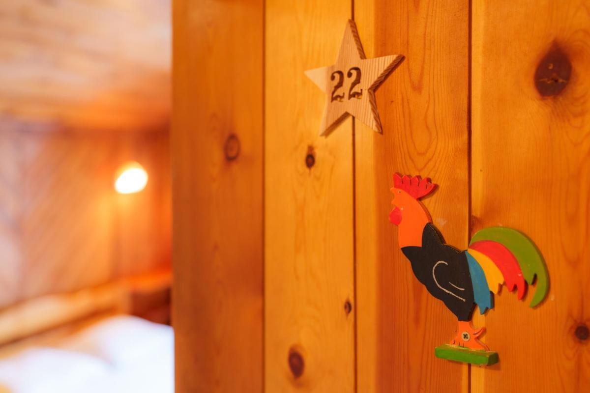 Auberge L'Estoilies Saint-Vérand Kültér fotó