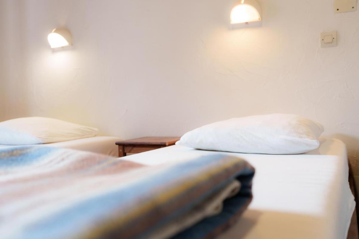 Auberge L'Estoilies Saint-Vérand Kültér fotó