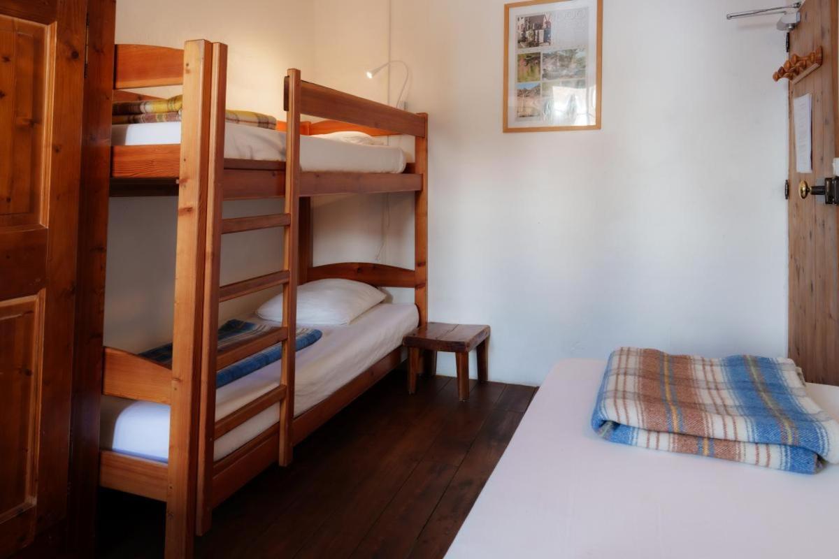 Auberge L'Estoilies Saint-Vérand Kültér fotó