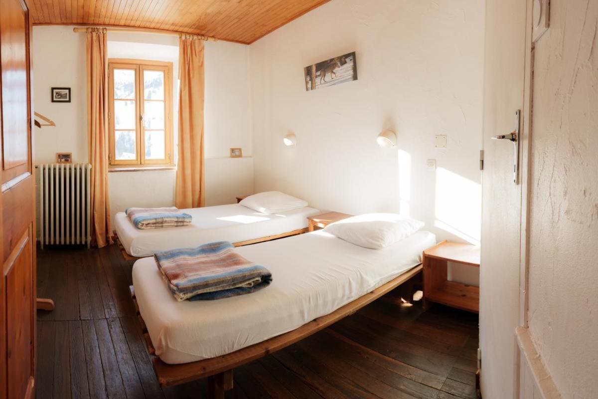 Auberge L'Estoilies Saint-Vérand Kültér fotó