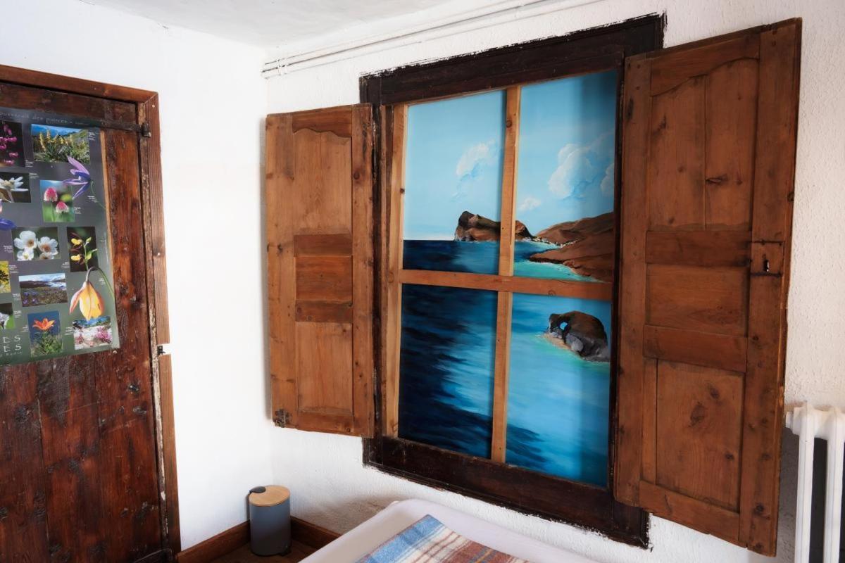 Auberge L'Estoilies Saint-Vérand Kültér fotó